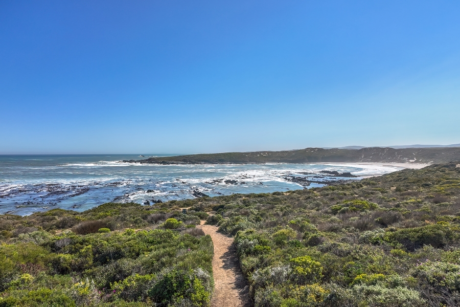 3 Bedroom Property for Sale in Grotto Bay Western Cape